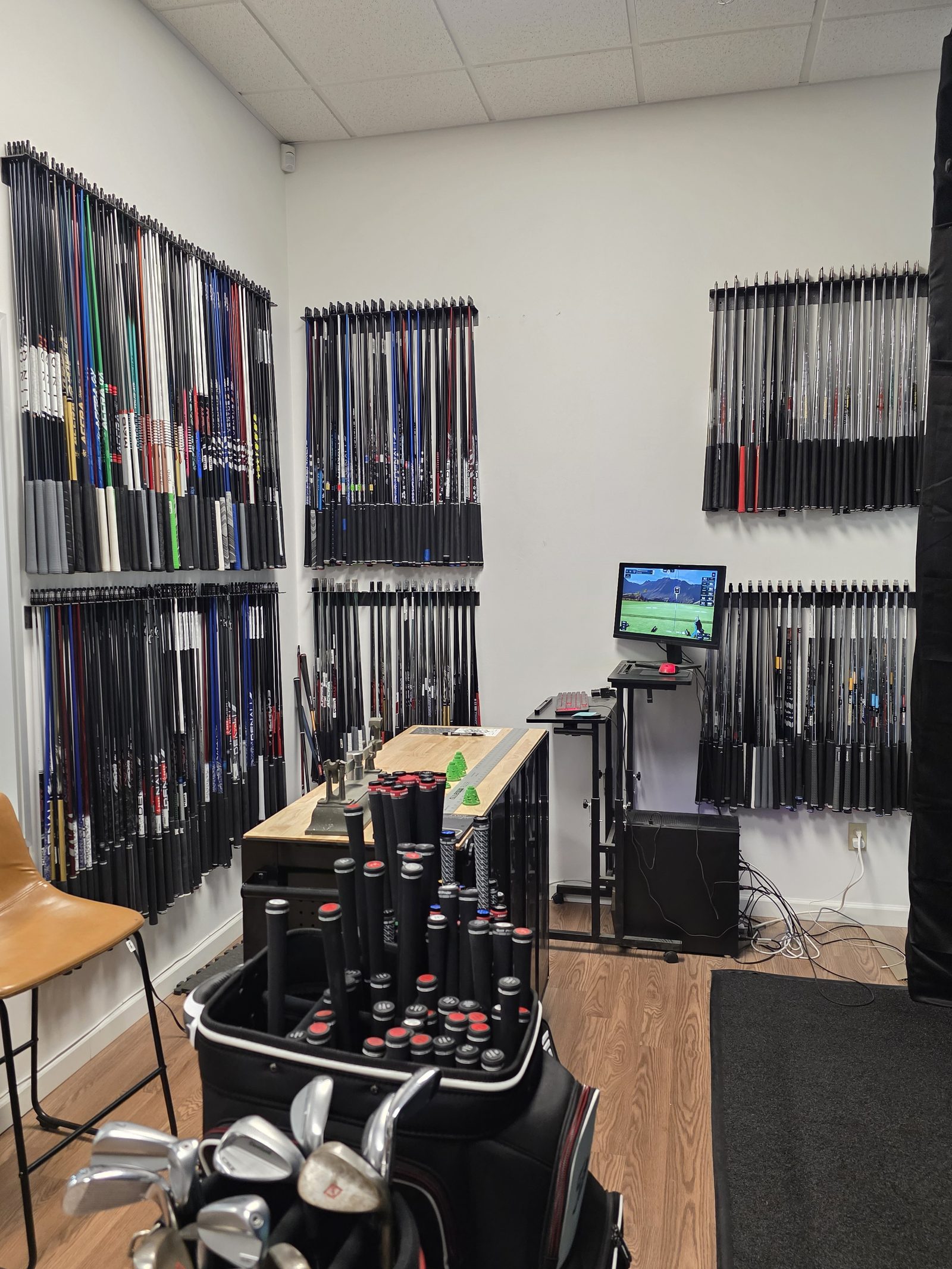The club building bench and shaft wall at No Bogeys